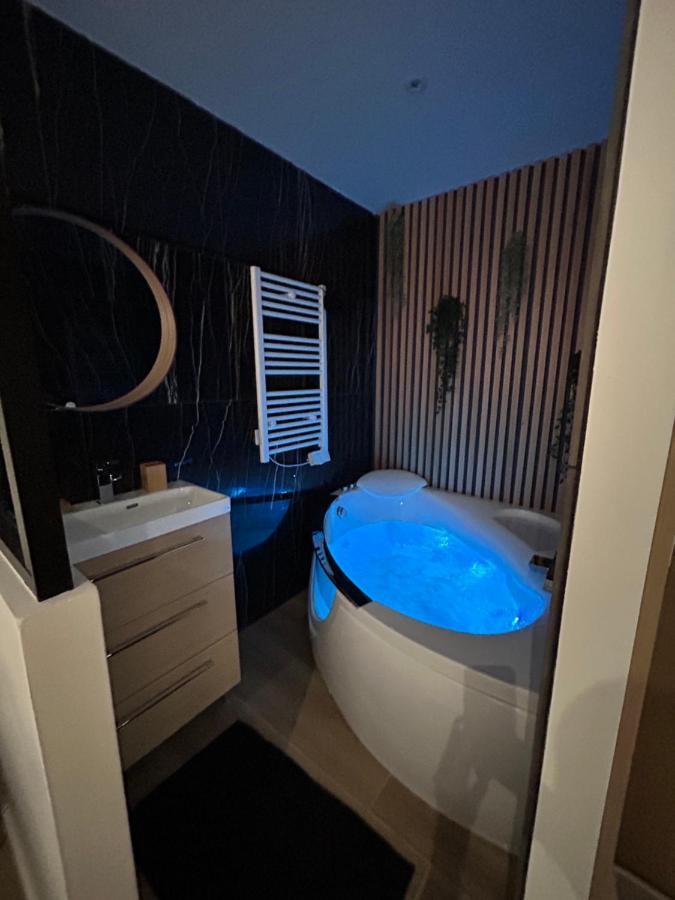 비트롤레즈 T4 Jolie Vue Avec Jaccuzzi 아파트 외부 사진